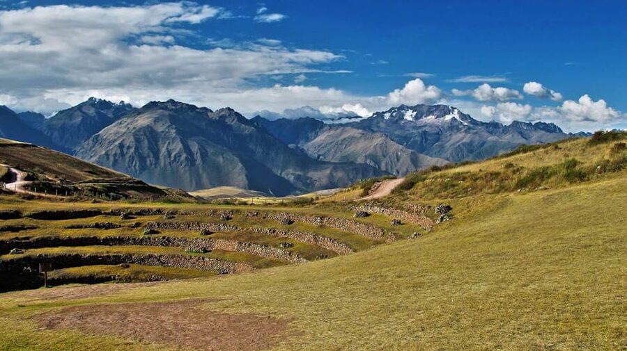 Cusco | Visit Maras, Moray, Chinchero, Pisac | Valle Vip - Pace, shops, and group dynamics you should plan for