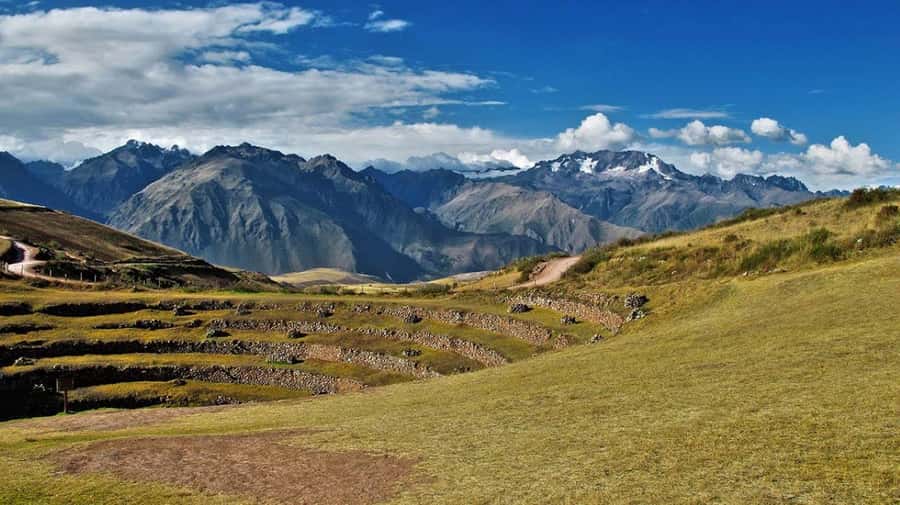 Cusco | Visit Maras, Moray, Chinchero, Pisac | Valle Vip - Entering the Sacred Valley loop from Cusco
