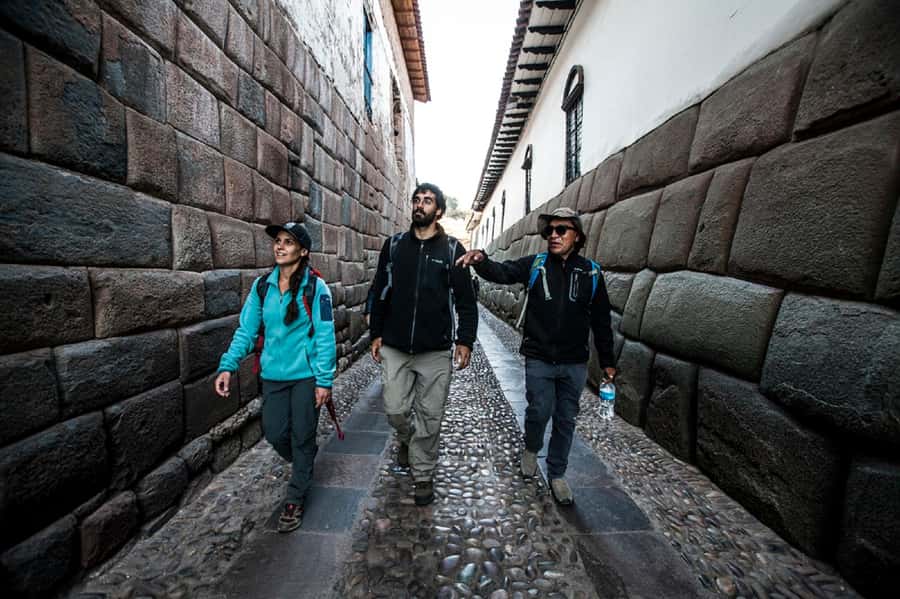 Cusco: Walking Tour Cusco - Plaza de Armas: Cathedral Views and the Center of Cusco’s Daily Rhythm