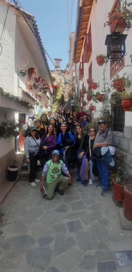 Cusco: Walking Tour with a Local Guide - Key highlights worth showing up for