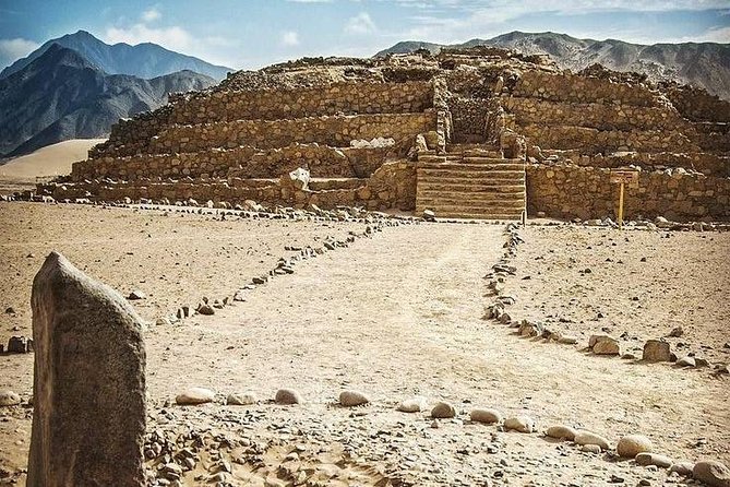 Discovering Caral, The Oldest Civilization In America - Huacho lunch and the mid-day reset you’ll want