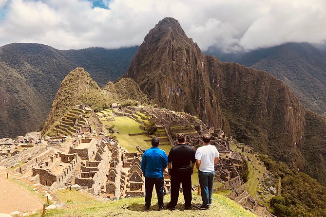 Essential Machu Picchu Full Day Tour - The Bus Up and the First Real Look at Machu Picchu
