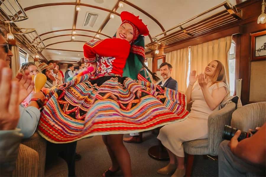 Excursion Cusco - Puno - Titicaca Observatory Train - What to bring, what not to do, and how to stay comfortable