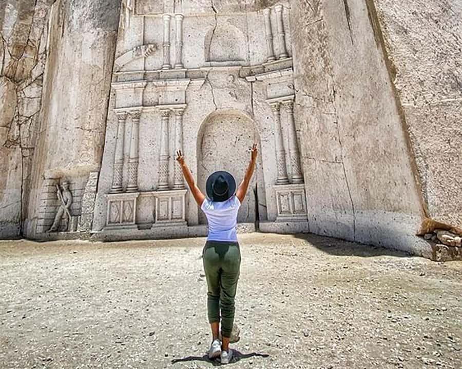 Excursion + Sillar and Culebrillas Route in Arequipa - Inside Añashuayco Quarry: Live Work, Mega Carvings, and Hands-On Stone Cutting