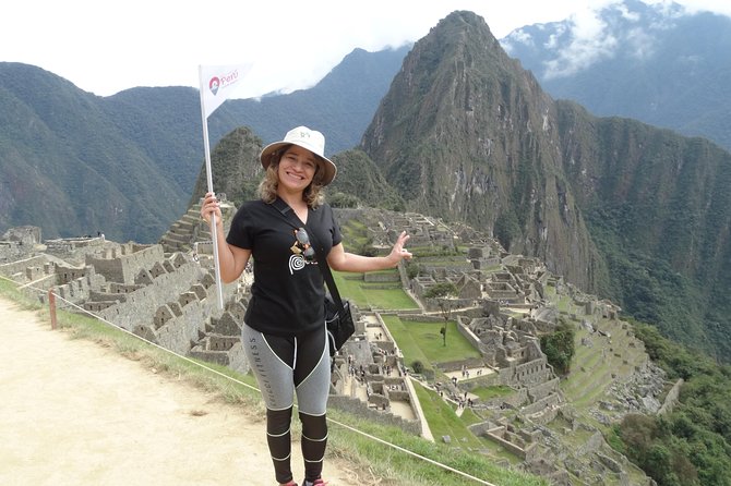 Excursion to Machu Picchu in 1 day from Cusco with Vogager Train Inca Rail - Aguas Calientes to Machu Picchu: the bus leg you should expect