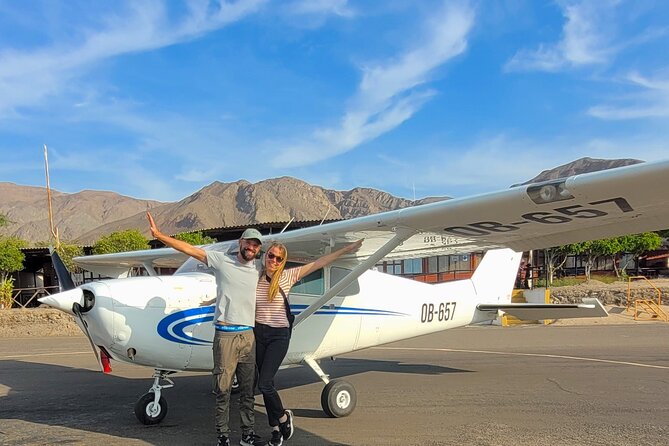 Fly Over the Nazca Lines with the Experts - Inside the aircraft: windows, headsets, and expert spotting