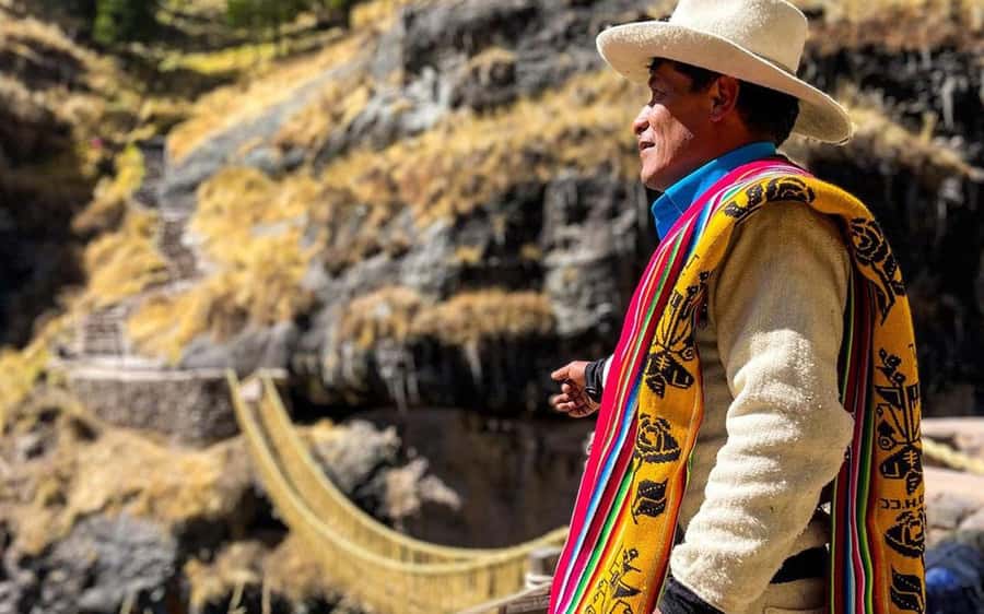 Four Lagoons and Q<code>eswachaka bridge tour full day – Key highlights worth getting excited about’ /></p>
<ul>
<li><strong>Q’eswachaka bridge tradition</strong>: a suspension bridge built from ichu grass and maintained by locals every year, in an Inca-era style</li>
<li><strong>Four-lagoon circuit stops</strong>: Pomacanchi, Acopia, Asnaqocha, and Pampamarca, each with guided context and photo time</li>
<li><strong>Tupac Amaru II historical visit</strong>: learn about his rebellion against Spanish harassment and his execution in Cusco</li>
<li><strong>Apurímac River views</strong>: you’ll look toward the river as part of the broader gorge setting</li>
<li><strong>Guides who add photo points</strong>: one guide, Julio, is specifically noted for being sweet and for improving the day on the fly</li>
</ul>
<div class="twil" style="margin: 20px 0; padding: 15px 0;"><p>Nearby in Cusco, these earned their own write-ups</p><ul style="margin: 10px 0; padding-left: 0; list-style: none;"><li style="margin: 0 0 12px 0; padding: 0 0 12px 0; border-bottom: 1px solid #eee; line-height: 1.4;"><a href="https://perutourreviews.com/from-cusco-full-day-group-tour-of-machu-picchu/">From Cusco: Full-Day Group Tour of Machu Picchu</a><br><span style="font-size: 0.82em; color: #555;"><span style="color: #c1440e;">★</span> 4.7 &nbsp;&middot;&nbsp; 1,767 reviews</span></li><li style="margin: 0 0 12px 0; padding: 0 0 12px 0; border-bottom: 1px solid #eee; line-height: 1.4;"><a href="https://perutourreviews.com/machu-picchu-full-day-tour-from-cusco-with-optional-lunch/">Machu Picchu: Full-Day Tour from Cusco with Optional Lunch</a><br><span style="font-size: 0.82em; color: #555;"><span style="color: #c1440e;">★</span> 4.6 &nbsp;&middot;&nbsp; 927 reviews</span></li><li style="margin: 0 0 12px 0; padding: 0 0 12px 0; border-bottom: 1px solid #eee; line-height: 1.4;"><a href="https://perutourreviews.com/full-day-excursion-to-sacred-valley-pisac-and-ollantaytambo-from-cusco/">Full-Day Excursion to Sacred Valley, Pisac and Ollantaytambo from Cusco</a><br><span style="font-size: 0.82em; color: #555;"><span style="color: #c1440e;">★</span> 4.5 &nbsp;&middot;&nbsp; 174 reviews</span></li><li style="margin: 0; padding: 0; border-bottom: none; line-height: 1.4;"><a href="https://perutourreviews.com/food-and-culture-full-day-tour-in-the-sacred-valley/">Food and Culture Full day Tour in the Sacred Valley</a><br><span style="font-size: 0.82em; color: #555;"><span style="color: #c1440e;">★</span> 5.0 &nbsp;&middot;&nbsp; 144 reviews</span></li></ul></div><h2 id="entering-the-qeswachaka-ichu-suspension-bridge-without-rushing-the-story">Entering the Q’eswachaka ichu suspension bridge without rushing the story</h2>
<p><img width="900" height="562" decoding="async" src=
