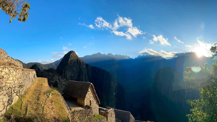 From Cusco: 2-Day Trip to the Sacred Valley and Machu Picchu - Urubamba Lunch Stop: Plan Your Energy for Ollantaytambo