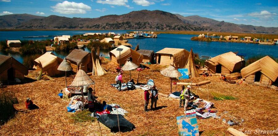 From Cusco: 3-Night Lake Titicaca Excursion - Day 2 Morning: Uros Floating Islands, Totora Reed in Real Life