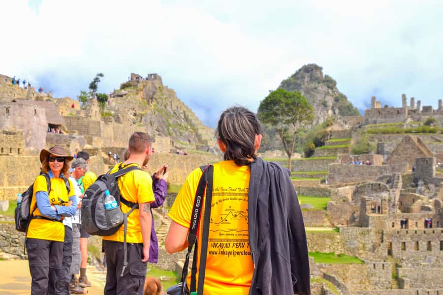 From Cusco: 4-Day Inca Jungle Adventure to Machu Picchu - Your guide matters: names you may meet and the style you’ll want