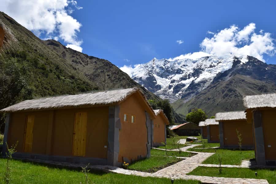 From Cusco: 5-Night Trip with Salkantay Trek & Machu Picchu - Day 2: Wayracmachay to Chaullay, then Ccollpapampa and a Hobbit House Night