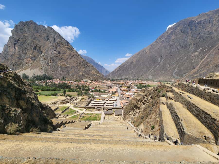 From Cusco: Chinchero, Moray, Maras and Ollantaytambo - Urubamba Buffet Lunch, Then Straight to Ollantaytambo