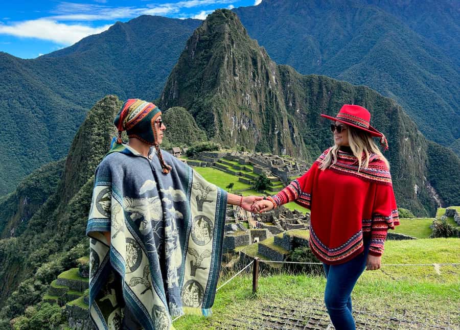From Cusco: Full-Day Group Tour of Machu Picchu - Practical packing tips that match the real day