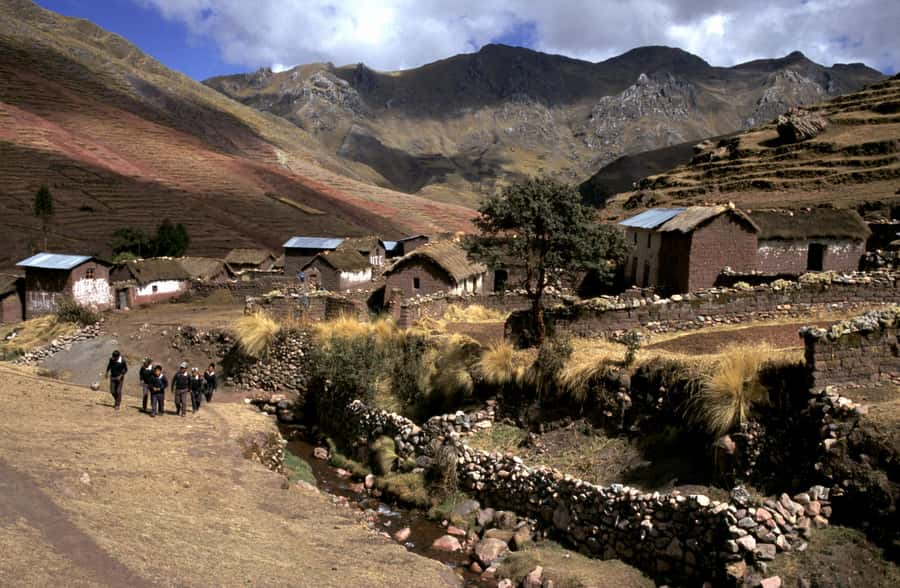 From Cusco: Full day Palcoyo Rainbow Mountain Tour - Price and value: what $39 buys you in a long Cusco day