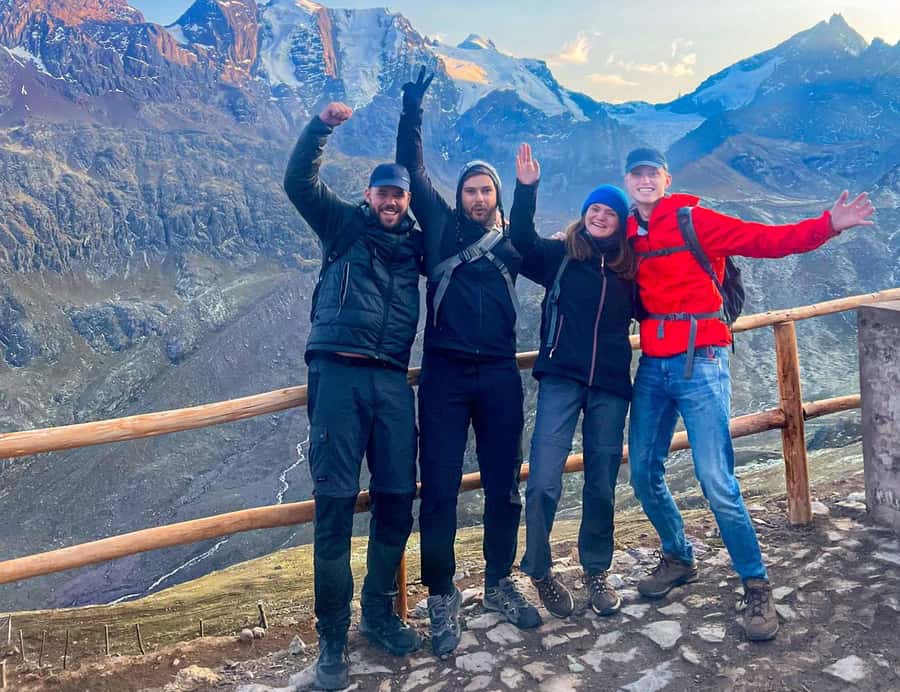 From Cusco: Full Day Rainbow Mountain + Red Valley | PRIVATE - Climbing Vinicunca: What to Expect From the Trail Up