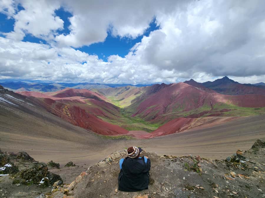 From Cusco: Full Day tour to Rainbow mountain and Red Valley - The Hike to Rainbow Mountain: What Makes It Feel Hard