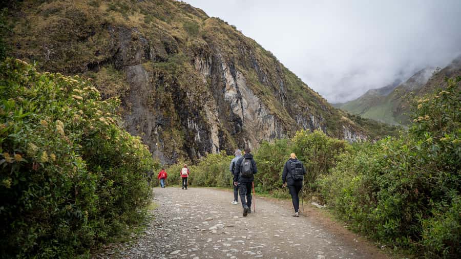 From Cusco: Humantay Lake Tour - Humantay Lake Free Time, Using Your 40 Minutes Well