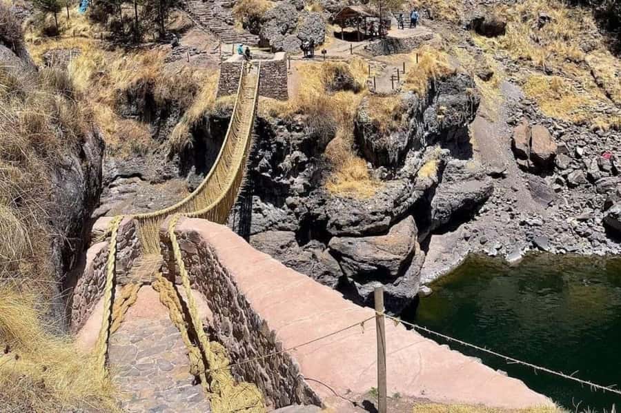 From Cusco: Inka Suspension Bridge Qeswachaca - Qeswachaka - Pabellones Volcano near Yanaoca, and whether it will win you over