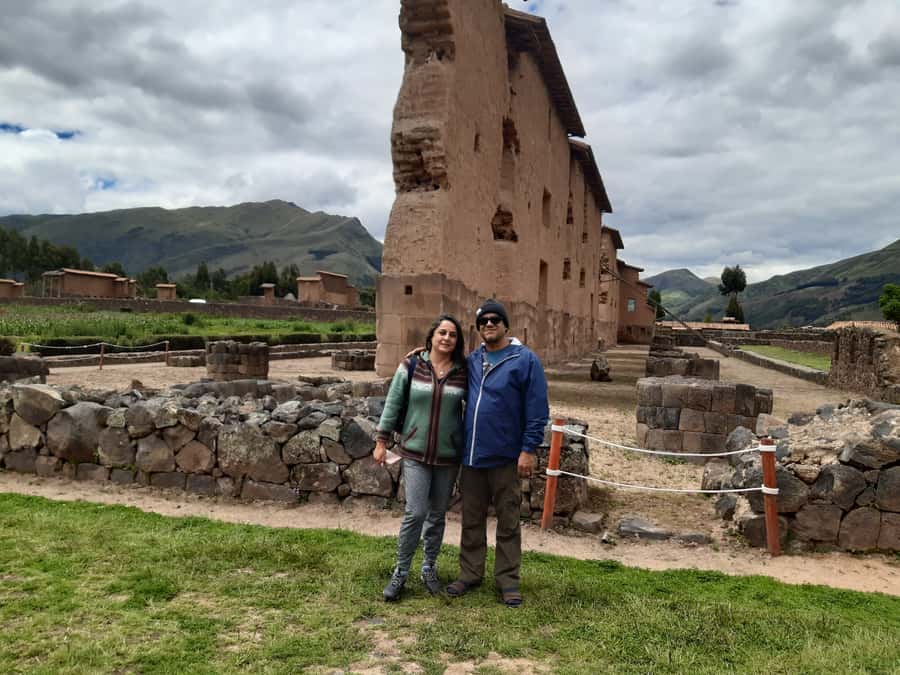 From Cusco: Lake Titicaca with a visit to Uros and Taquile - Day Two: Port of Puno to Uros Islands for a Hands-On Culture Lesson