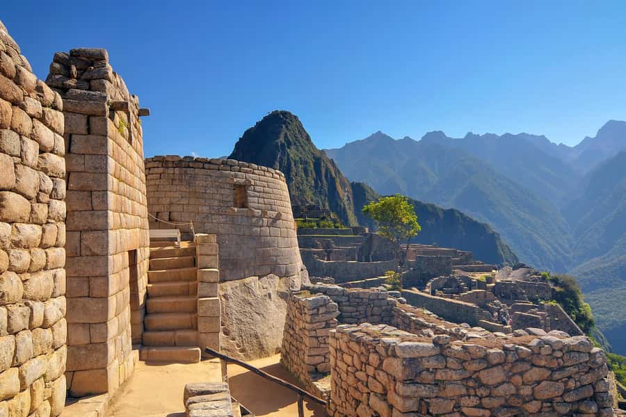 From Cusco: Machu Picchu Full-Day Guided Tour - Aguas Calientes: Your Pause Before the Mountain
