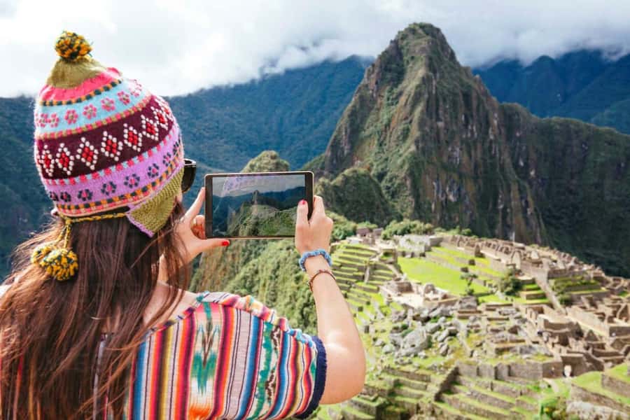 From Cusco:MachuPicchu Excursion 1 day plus Ticket and Train - The Machu Picchu guided tour: what the 2 hours is really for