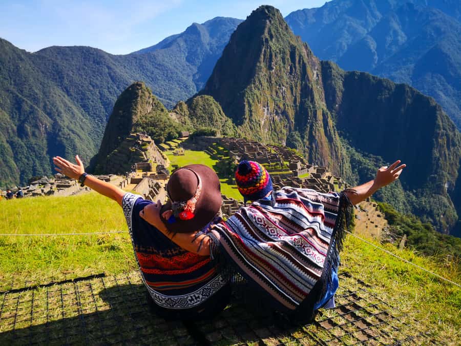 From Cusco: One-Day Tour to Machu Picchu - The bus ride up: canyon views and that last stretch of patience