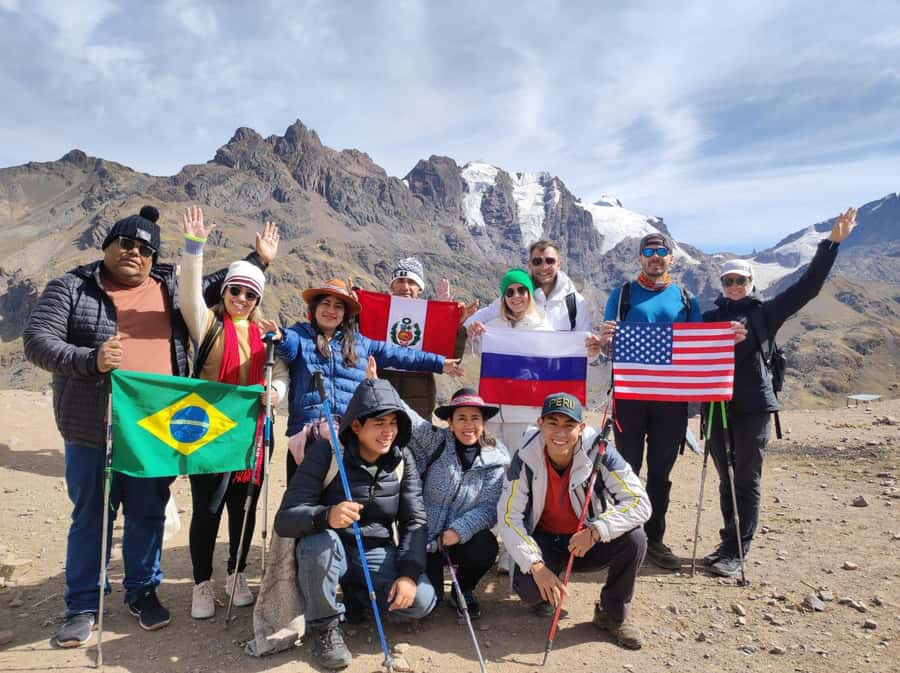 From Cusco: Q'eswachaka Bridge & 4 Lagoons Full-Day Tour - Qeswachaka Bridge: The Crossing, the Descent, and the Adrenaline Moment