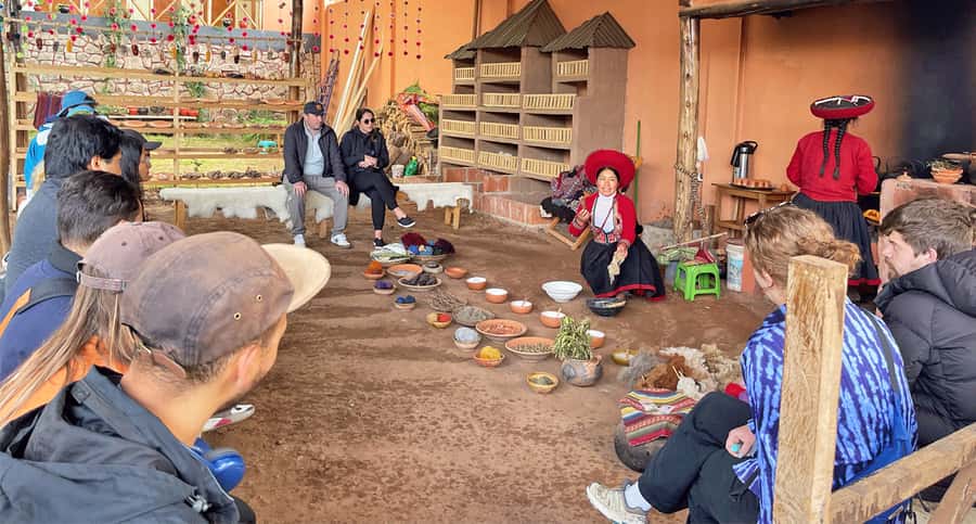 From Cusco: Sacred Valley & Maras Salt Mines Tour with Lunch - Morning Pickup in Cusco, Then Straight to Chinchero