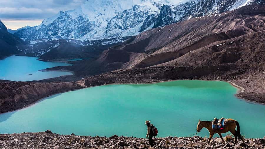 From Cusco: Salkantay trek 5 days/4 nights meals included - Day 1: Cusco to Humantay Lake, then Quiswarniyoc Camp