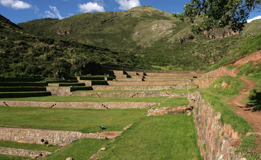 From Cusco: South Valley Villages and Archaeology Tour - Price and Logistics for a 5-Hour South Valley Loop