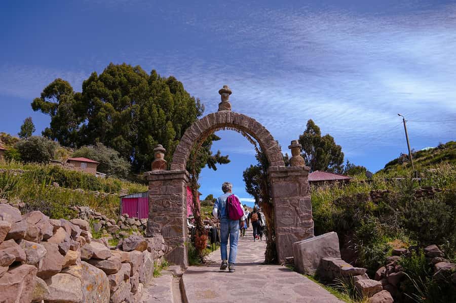 From Cusco: Titicaca Lake - Full day tour with sleeper bus - Puno’s afternoon break: what to do with your free time