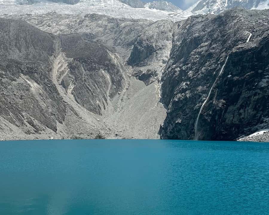 From Huaraz: Hike to the Lagoon 69 - Transportation and guidance: what’s included, what to watch for