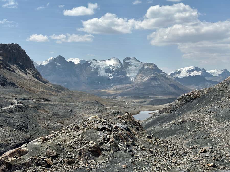 From Huaraz: Tour to the Pastoruri Glacier and Puya Raimondi - San Patricio Cave: a curiosity stop that breaks up the day