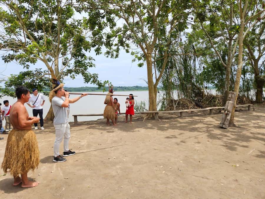 From Iquitos: Full day tour in the Peruvian jungle - Traditional lodge lunch, then a quieter kind of jungle