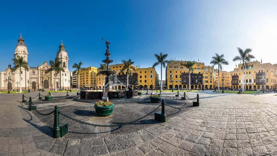 From Lima : 360° Panoramic Bus - Getting Oriented in Miraflores: the Av. Petit Thouars start