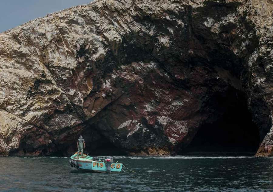 From Lima: Ballestas Islands and Huacachina Sunset Day Trip - The Ica transfer and Cultur Pisco timing: where lunch meets a classic Peru spirit