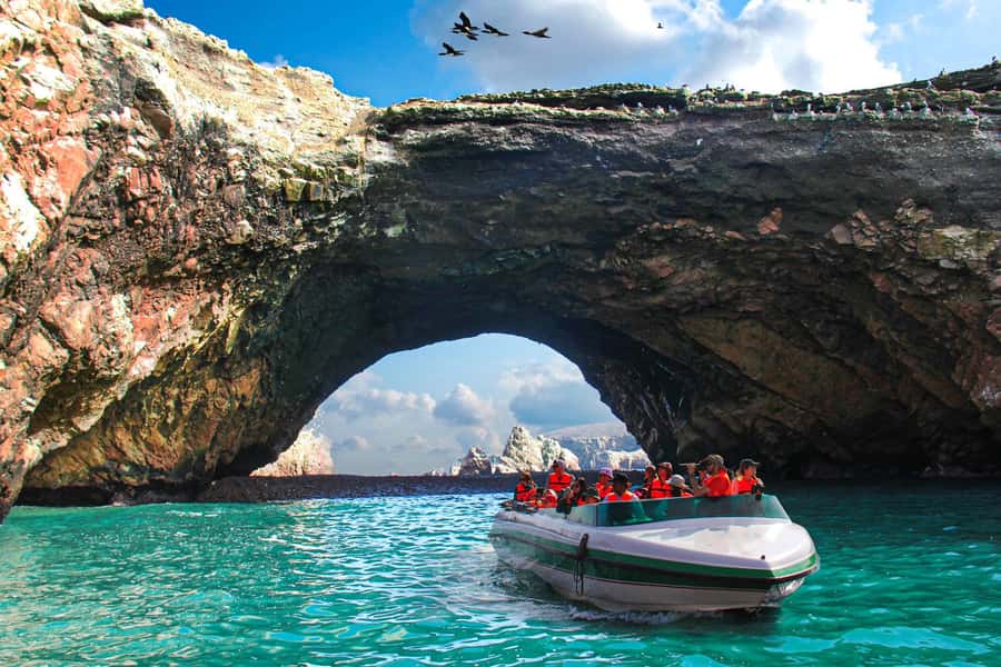 From Lima: Full Day Tour (Paracas + Huacachina) - Paracas and the Ballestas Islands boat ride