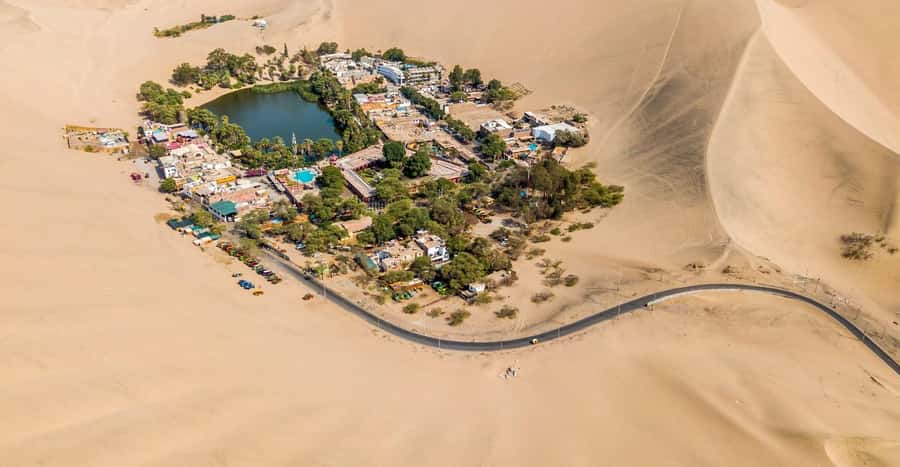 From Lima: Huacachina Oasis & Ballestas Island - ENGL / ESPA - NIETO winery lunch and complimentary Pisco tasting: a break that actually teaches