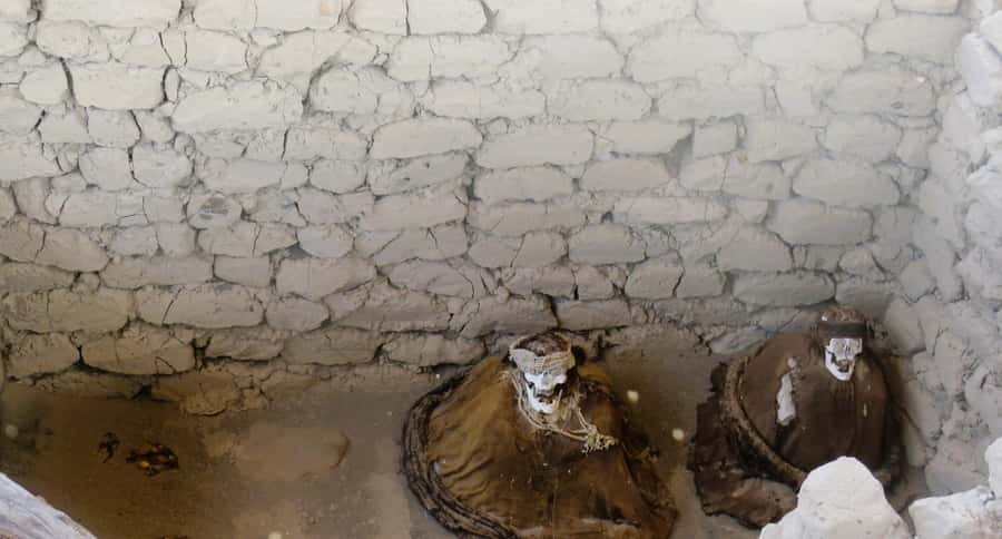 From Nazca: Chauchilla Cemetery Tour and Artisans Workshop - Chauchilla Cemetery: Walking Among 1,000-Year-Old Burials