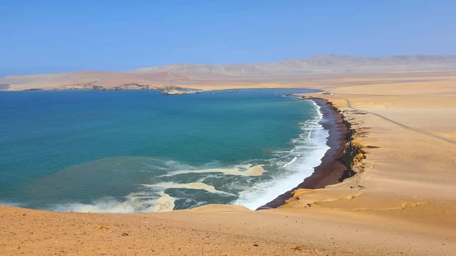 From Paracas: Paracas National Reserve Private Tour - Cathedral rock site: how an earthquake changed the view