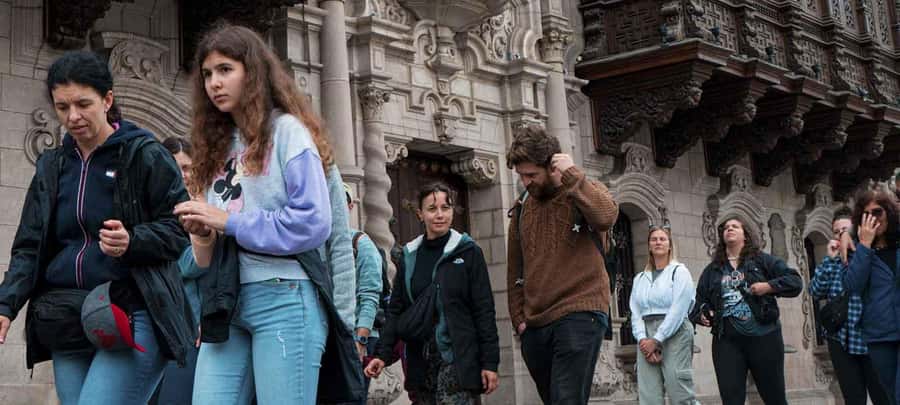 From Port of Callao: Lima Sightseeing Tour - Plaza de Armas: Cathedral, Palace Buildings, and Lima’s Political Heart