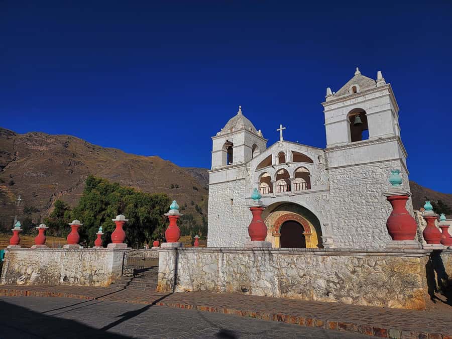 From Puno: 2-Day Tour to Colca Canyon ending in Arequipa - Lagunillas Viewpoint: High-Andes Views Before the Long Climb