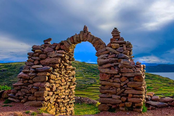 Full Day Lake Titicaca Tour from Cusco - Day 2 on Lake Titicaca: Uros Floating Islands First