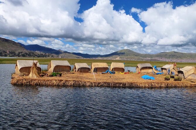 Full Day Lake Titicaca Tour to Uros and Taquile Islands - Guide style, group size, and language balance (English and Spanish together)
