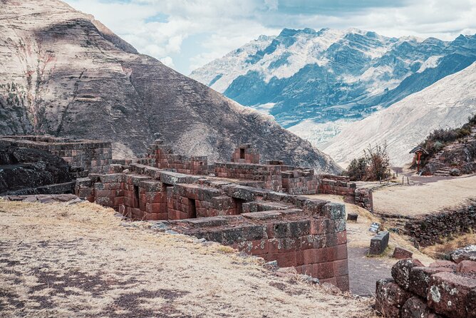 Full-Day Sacred Valley Tour from Cusco - Guide quality is the difference between seeing and understanding