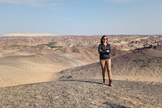 Full Day Tour Canyon of the Lost in Ica Desert - Guides and photo help: what you’re really paying for at $28