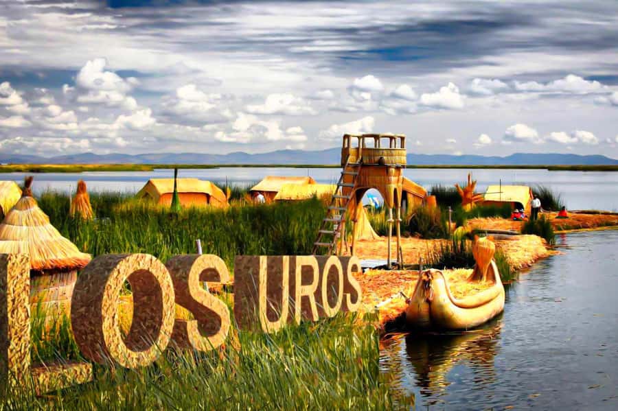 Full Day Tour to Titicaca Lake in Puno: Uros and Amantani - Textiles and shopping: enjoy the culture without feeling pushed