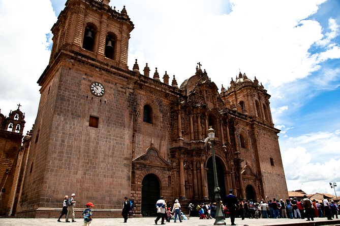 Half-Day City Tour of Cusco Including Tambomachay - Sacsayhuamán: the big stone show (and how the guide frames it)