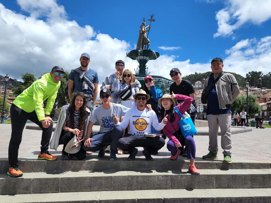Historic/music Cusco FreeWalkingTour "free drink" Group Tour - San Blas Streets, an Art-Loving Change of Pace