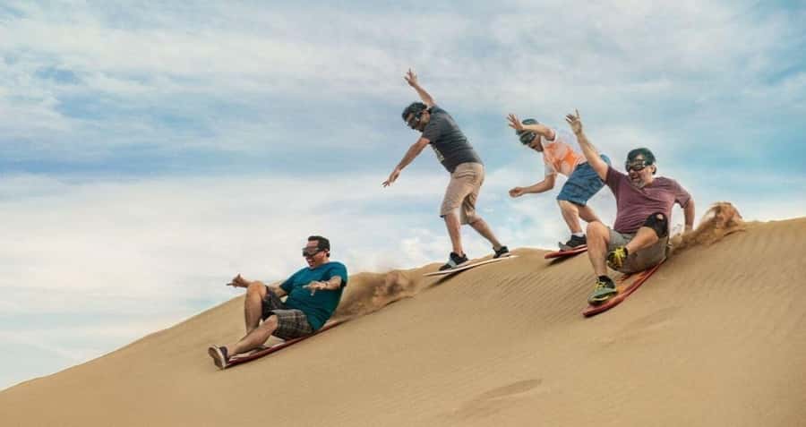Huacachina: Sandboarding and Dune Buggy Tour + Sunset - Sunset over Huacachina: when the views get serious